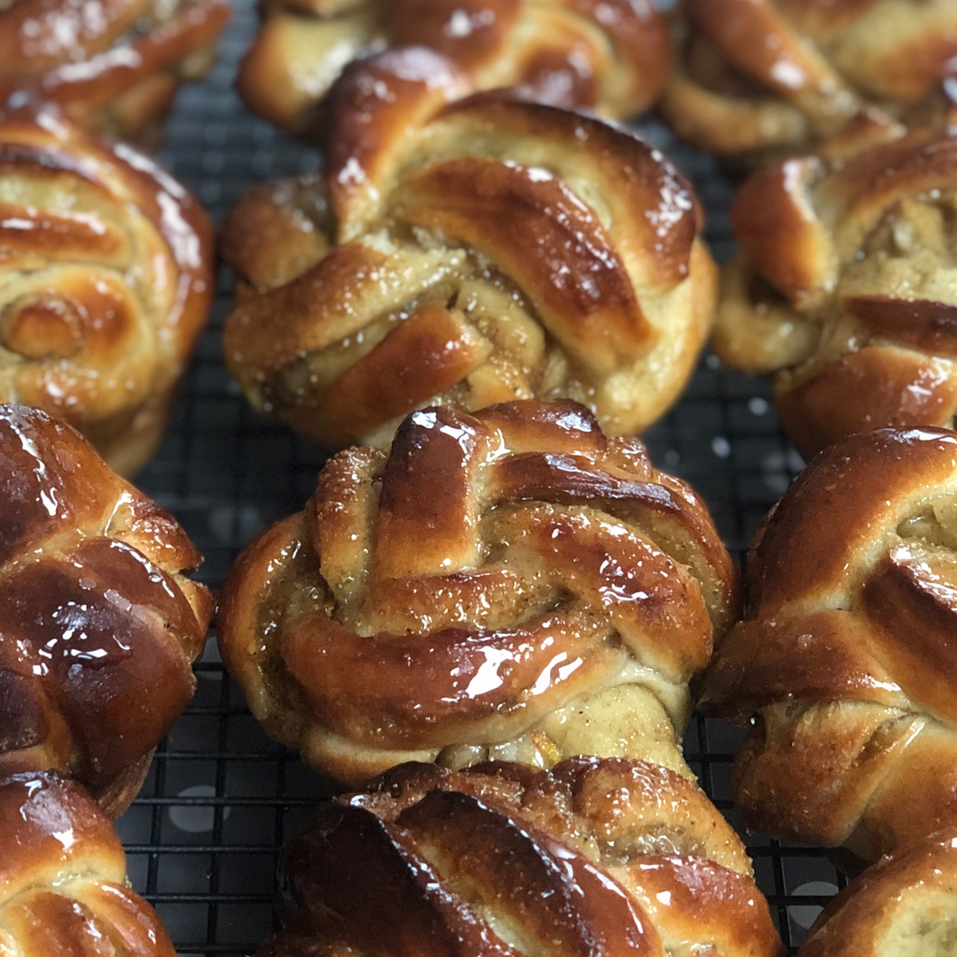 Lemon and Cardamon Buns